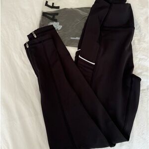 Alpha Forward Women’s Tech Leggings NWT Black (M)